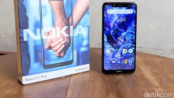 Nokia 5.1 Plus hadir dalam bentangan 5,8 inch. (Foto: detikINET/Adi Fida Rahman)