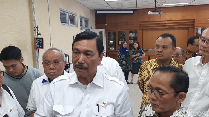 Luhut Minta Katalis Hasil Pengembangan ITB Digunakan Massal