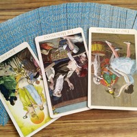 Sosok Aquarius kelihatannya tahun ini harus lebih giat mencari modal. Modal tidak melulu soal materi saja, bisa pengetahuan atau kemampuan memikat pasangan. Bagi yang sudah punya gandengan, modal ini juga perlu untuk merawat hubungan. Reputasi Aquarius sudah sangat baik, tapi terkadang tidak terlihat oleh orang lain. Jadi harus ada sesuatu yang bisa ditonjolkan sebagai daya pikat nantinya. Foto: Mukhlis Dinillah/Wolipop