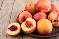 Selain Jeruk, Ini 6 Buah Pembawa Keberuntungan yang Wajib Ada Saat Imlek