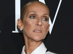 Pujian Netizen untuk Celine Dion yang Berani Hapus Makeup di Video Klip