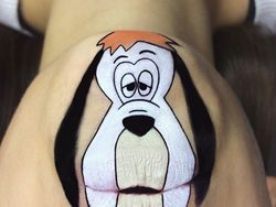 Unik dan Kreatif, Melukis Animasi di Bibir