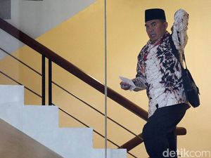 Bupati Jepara Ahmad Marzuqi Diperiksa KPK