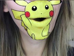 Unik dan Kreatif, Melukis Animasi di Bibir