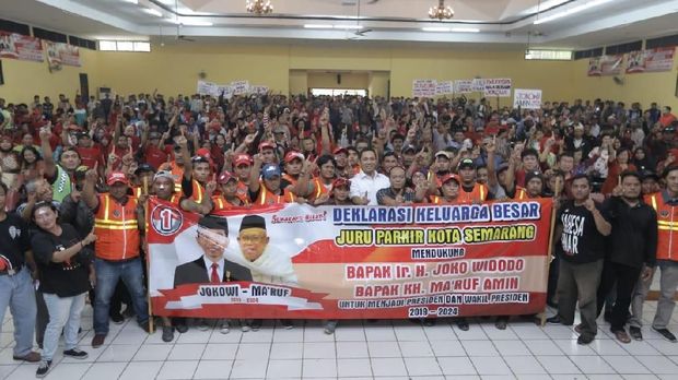 Ungkit Pidato Prabowo, Juru Parkir di Semarang Dukung Jokowi