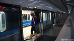 Nggak Sabar Mau Jajal MRT Jakarta? Tunggu Maret Ya