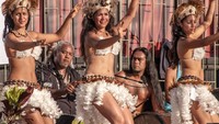 Penduduk Easter Island masih memegang teguh adat tradisionalnya secara turun menurun. Mereka pun punya banyak festival, yang bertujuan agar tidak melulu merasa bosan (iStock)