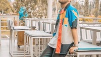 Ranggaz Laksmana dikenal sebagai selebgram yang punya lebih dari 53 ribu followers. Ia kerap membagikan foto OOTD-nya yang kece. Foto: Instagram ranggazlaksmana