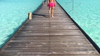 Piatek menikmati pesisir pantai yang cantik di Maldives (Instagram/pjona_9)