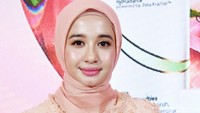 Dirinya mengaku dulu amat terpaksa tampil cantik dan menawan di depan para penggemarnya. Pool/Noel/detikFoto.