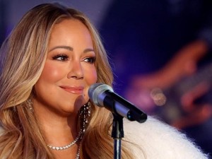 Mariah Carey Didesak Batalkan Konser di Arab Saudi