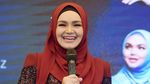 Kilas Balik Siti Nurhaliza, Pernah Jualan Kue di Kampung