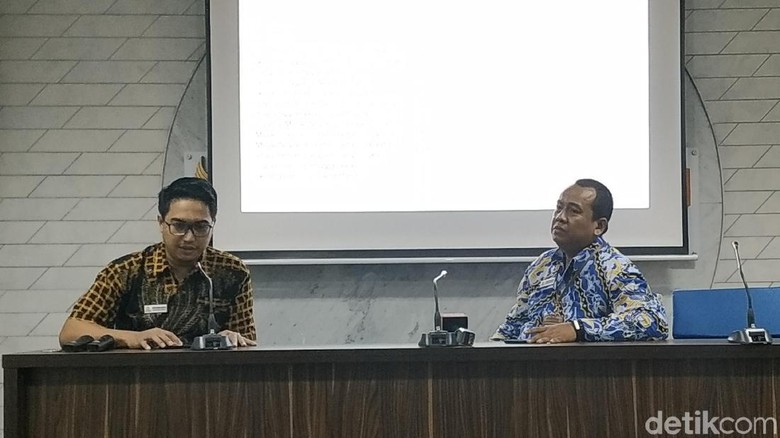 Ombudsman Duga Preman Tanah Abang Ingin Tempatkan PKL di Kolong JPM Ombudsman Duga Preman Tanah Abang Ingin Tempatkan PKL di Kolong JPM