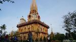 Foto: Vihara di Phuket yang Bikin Terpana