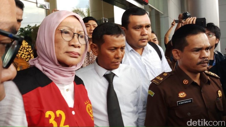 TKN: Bila Ratna Sarumpaet Tak Jujur, Propaganda Firehose of Falsehood Sempurna TKN: Bila Ratna Sarumpaet Tak Jujur, Propaganda Firehose of Falsehood Sempurna