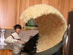 Kocak! Pria Masak Nasi Goreng Jadi Korban Editan Photoshop