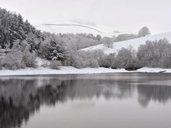 Indahnya Alam Bernuansa Salju, Seperti Wallpaper Komputer!