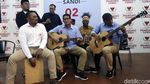 Petik Gitar, Sandi Bernyanyi untuk Ahmad Dhani