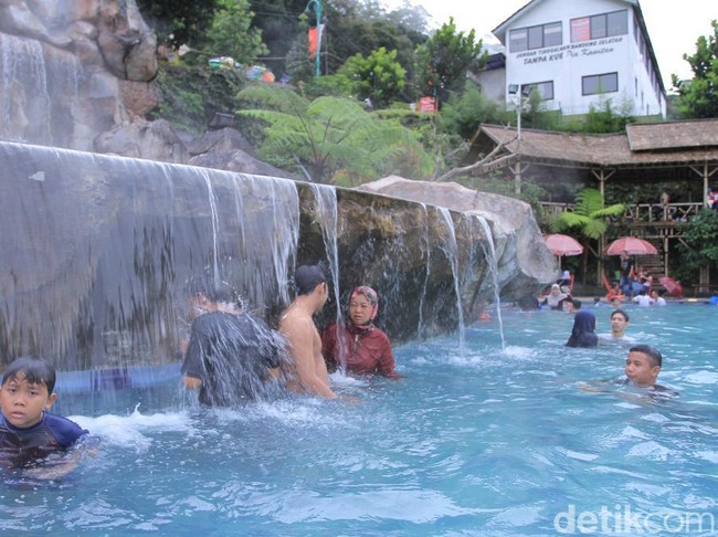 11 Pemandian Air Panas di Bandung yang Cocok untuk Lawan Dingin