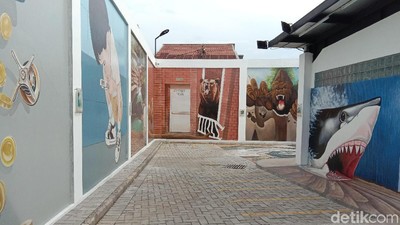 Foto: Wisata 3D Mural di Toko Fashion Ujung Berung, Bandung