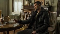 Atau Ben Barnes yang dianggap paling mirip untuk menggambarkan Batman dalam sisi yang gelapnya. Dok. Netflix