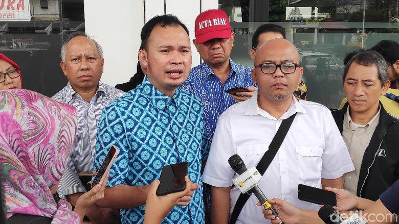 Divonis 1,5 Tahun Penjara, Ahmad Dhani Resmi Banding Divonis 1,5 Tahun Penjara, Ahmad Dhani Resmi Banding