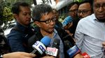 Rocky Gerung Tiba di Polda Metro Jaya