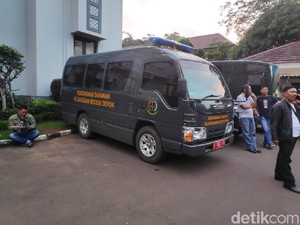 Jaksa Bantu Pemprov DKI Distribusi Oksigen Pakai Mobil Tahanan