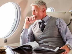 Mengintip Daleman Pesawat Elon Musk Untuk Manjakan Pacarnya