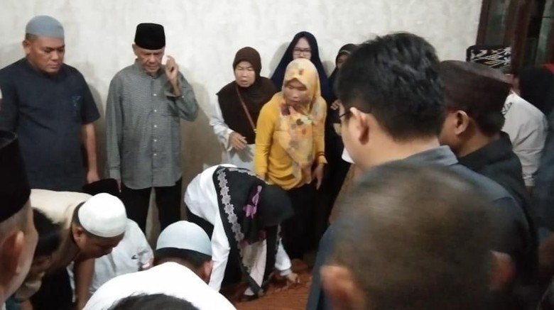 Kabar Duka, Bupati dan Ketua DPRD Bangka Barat Meninggal Dunia Kabar Duka, Bupati dan Ketua DPRD Bangka Barat Meninggal Dunia