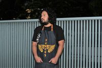 Henoch Sitompul, celebrity barber pertama di Indonesia.