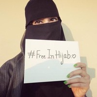 Tahun ini, organisasi World Hijab Day meluncurkan kampanye #FreeinHijab. Kampanye ini bertujuan untuk meluruskan anggapan tentang hijabers yang salah selama ini. Foto: Instagram/WorldHijabDay