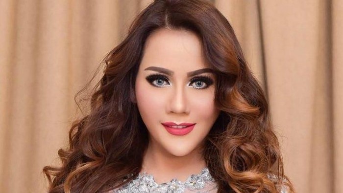 NITA THALIA NITA THALIA