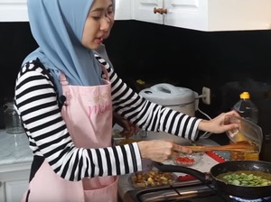 5 Makanan Rumahan Andalan Bella Hingga Nagita Slavina