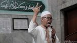 Jelang Eksekusi, Buni Yani Salat Jumat di Tebet