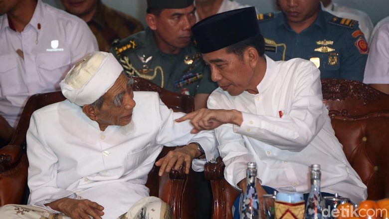 Berebut Endorsement Kiai Berebut Endorsement Kiai