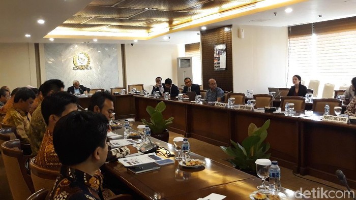 DPR-BMKG Gelar Rapat, Bahas Uji Coba Radar Deteksi Dini Tsunami