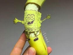 Seniman Sulap Kulit Pisang Jadi Karya Seni Keren