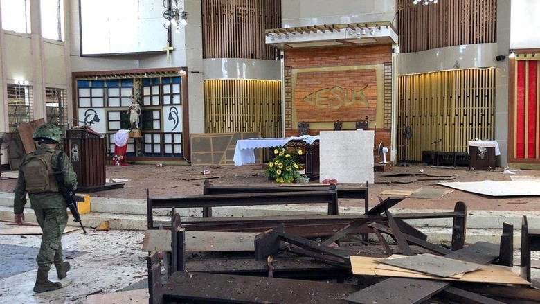 Suami Istri Asal Indonesia Pelaku Bom Bunuh Diri di Gereja Filipina Suami Istri Asal Indonesia Pelaku Bom Bunuh Diri di Gereja Filipina