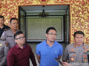 Pemotor Ugal-ugalan Pukul Spion Ingin Terkenal di Medsos