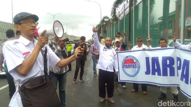 Relawan Prabowo-Sandi Aksi Bela Dhani di Cipinang: Hukum Tajam ke Oposisi