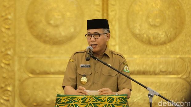 Nova Iriansyah.