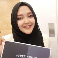 Free in Hijab berarti memakai hijab tidak membatasi muslimah dalam meraih mimpi-mimpinya. Untuk itu, organisasi World Hijab day mengajak muslimah dari berbagai negara untuk mengunggah foto dan menceritakan kisah hijabnya. Foto: Instagram/WorldHijabDay