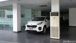 Suasana Diler KIA di Sunter Jakarta yang Digosipkan Tutup