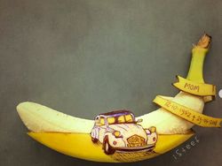 Seniman Sulap Kulit Pisang Jadi Karya Seni Keren