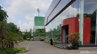 Rasa penasaran detikOto pun coba mencari kebenaran apakah benar KIA di Indonesia memang benar-benar berhenti beraktifitas. Foto: Luthfi Anshori/detikOto