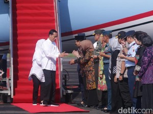 Jokowi ke Magetan-Rembang, Temui Ibu-ibu Mekaar dan Kunjungi Ponpes