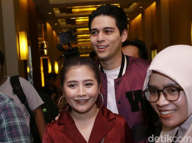 Kalau Pacaran Prilly Dan Maxime Ngapain Aja Sih