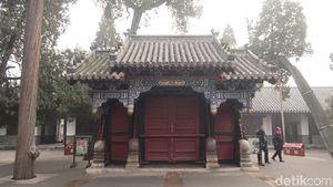 Foto: Gerbang Unik di China yang Cuma Dibuka 3 Kali