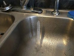 Potret Viral Dampak Ajaib Suhu Dingin Polar Vortex